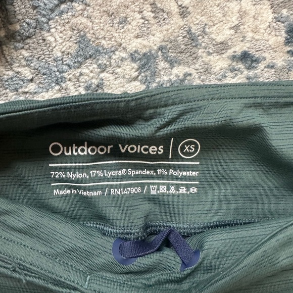 Outdoor Voices Set - Picture 5 of 7